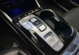 Подержанный автомобиль Hyundai Tucson 2022 года (9 фото)