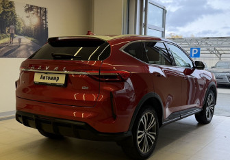 Подержанный автомобиль Haval F7 2023 года (6 фото)