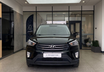 Подержанный автомобиль Hyundai Creta 2019 года (3 фото)