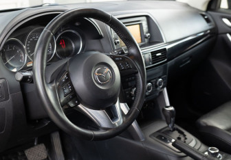 Подержанный автомобиль Mazda CX-5 2013 года (11 фото)