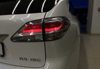 Подержанный автомобиль Lexus RX 2014 года (8 фото)