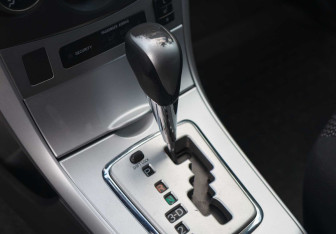 Подержанный автомобиль Toyota Corolla Sedan 2013 года (15 фото)