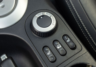 Подержанный автомобиль Nissan Qashqai 2013 года (16 фото)