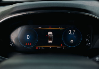 Подержанный автомобиль Exeed TXL 2020 года (13 фото)