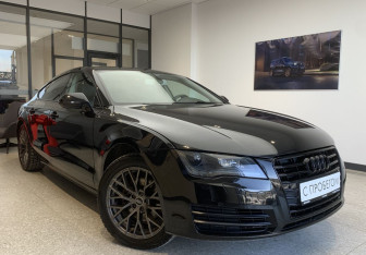 Подержанный автомобиль Audi A7 2010 года (3 фото)