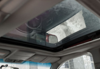 Подержанный автомобиль Subaru Forester Suv 2002 года (23 фото)