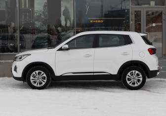 Подержанный автомобиль Chery Tiggo 4 Pro 2024 года (8 фото)