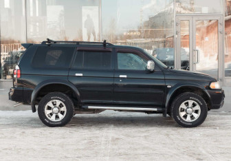 Подержанный автомобиль Mitsubishi Pajero Sport 2007 года (4 фото)