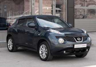 Подержанный автомобиль Nissan Juke 2013 года (3 фото)
