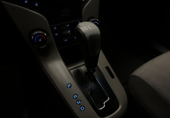 Подержанный автомобиль Chevrolet Cruze Sedan 2012 года (7 фото)
