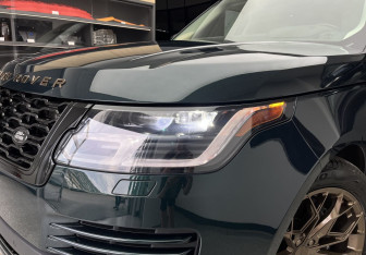 Подержанный автомобиль Land Rover Range Rover 2018 года (2 фото)