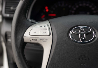 Подержанный автомобиль Toyota Camry Sedan 2007 года (12 фото)