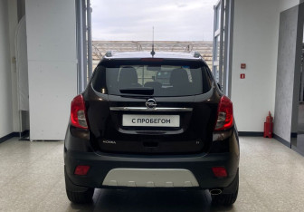 Подержанный автомобиль Opel Mokka 2013 года (6 фото)