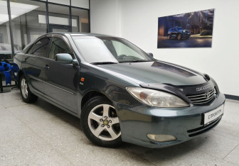 Подержанный автомобиль Toyota Camry Sedan 2003 года (3 фото)
