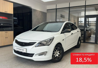 Подержанный автомобиль Hyundai Solaris Sedan 2015 года (1 фото)