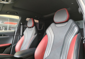 Подержанный автомобиль Geely Coolray 2024 года (13 фото)
