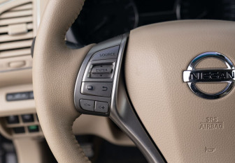 Подержанный автомобиль Nissan Teana 2014 года (12 фото)