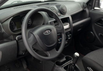 Подержанный автомобиль LADA (ВАЗ) Granta Sedan 2014 года (11 фото)