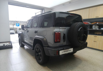 Подержанный автомобиль Tank 300 2024 года (6 фото)