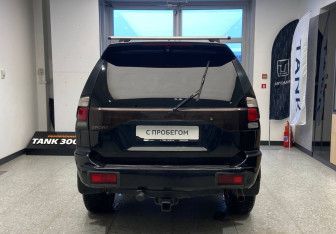 Подержанный автомобиль Mitsubishi Pajero Sport 2006 года (6 фото)