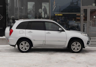 Подержанный автомобиль Chery Tiggo 3 2019 года (4 фото)