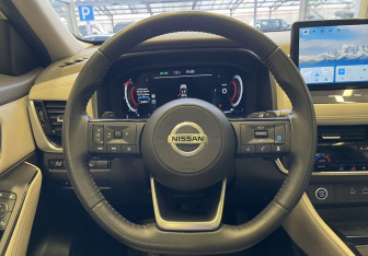 Подержанный автомобиль Nissan X-Trail 2021 года (11 фото)