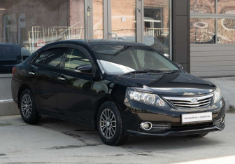 Подержанный автомобиль Toyota Allion 2016 года (3 фото)