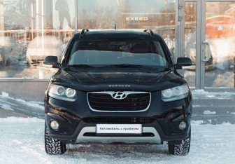 Подержанный автомобиль Hyundai Santa Fe 2011 года (2 фото)