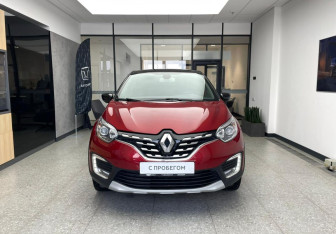 Подержанный автомобиль Renault Kaptur 2021 года (3 фото)