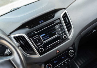 Подержанный автомобиль Hyundai Creta 2018 года (14 фото)