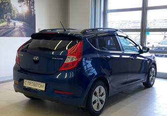 Подержанный автомобиль Hyundai Solaris Hatchback 2014 года (5 фото)