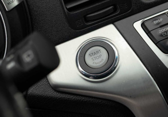 Подержанный автомобиль Nissan Murano Suv 2010 года (15 фото)