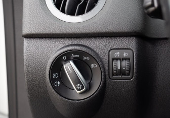 Подержанный автомобиль Volkswagen Tiguan 2012 года (17 фото)