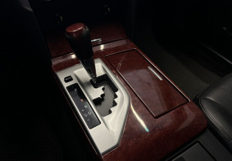 Подержанный автомобиль Toyota Camry Sedan 2013 года (12 фото)