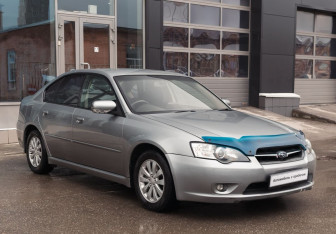 Подержанный автомобиль Subaru Legacy Sedan 2006 года (3 фото)