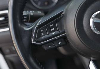 Подержанный автомобиль Mazda CX-5 2017 года (12 фото)