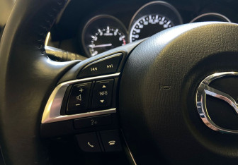 Подержанный автомобиль Mazda CX-5 2015 года (14 фото)