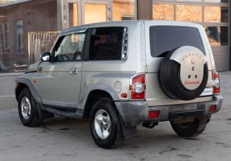 Подержанный автомобиль SsangYong Korando 2002 года (7 фото)