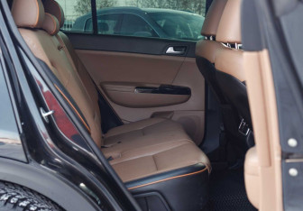 Подержанный автомобиль Kia Sportage 2017 года (21 фото)