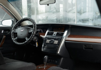 Подержанный автомобиль Nissan Teana 2006 года (10 фото)