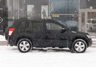 Подержанный автомобиль Suzuki Grand Vitara 2008 года (4 фото)