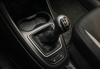 Подержанный автомобиль LADA (ВАЗ) Vesta Wagon 2017 года (12 фото)