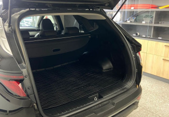 Подержанный автомобиль Hyundai Tucson 2022 года (8 фото)