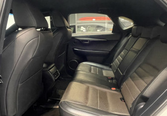 Подержанный автомобиль Lexus NX 2015 года (14 фото)