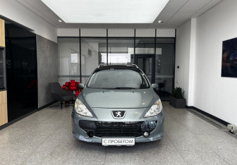 Подержанный автомобиль Peugeot 307 Wagon 2007 года (2 фото)