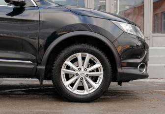 Подержанный автомобиль Nissan Qashqai 2018 года (9 фото)