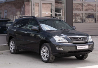 Подержанный автомобиль Lexus RX 2007 года (3 фото)