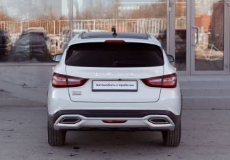 Подержанный автомобиль LADA (ВАЗ) Vesta Wagon 2025 года (6 фото)