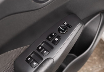 Подержанный автомобиль Hyundai Solaris Sedan 2017 года (17 фото)