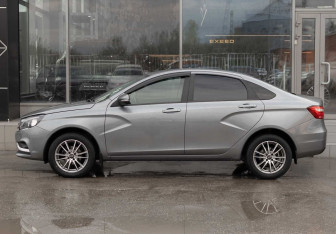 Подержанный автомобиль LADA (ВАЗ) Vesta Sedan 2020 года (8 фото)